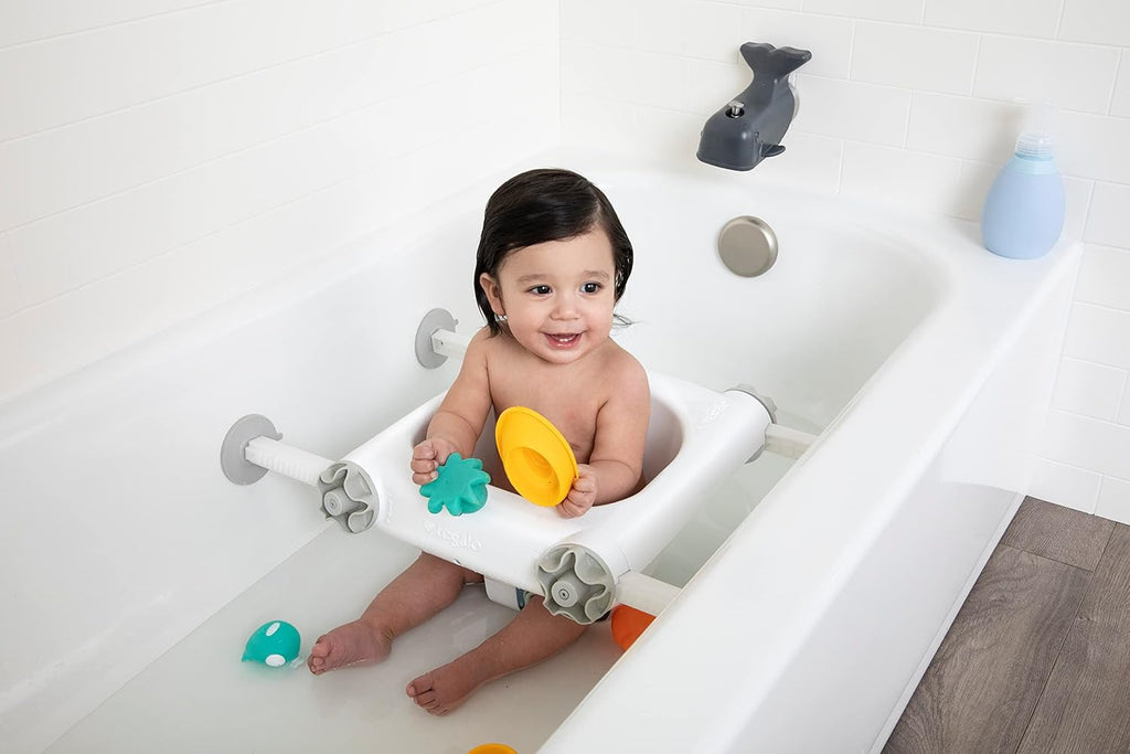 Regalo Baby Basics™ Bath Seat, Award Winning Brand, Provides Support and Balance for Sit-Up Bathing, Includes Strong and Secure Suction Cup System, Drain Holes for Easy Clean Up